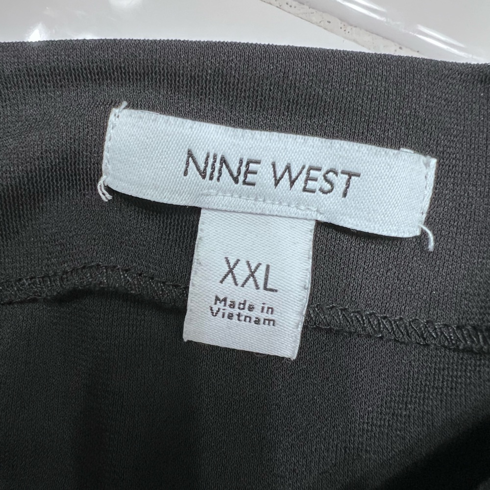 Nine West Mock Neck Shell Top - Picture 3 of 3